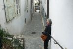 PICTURES/Melk - Town Shots/t_Sharon in Alley2.JPG